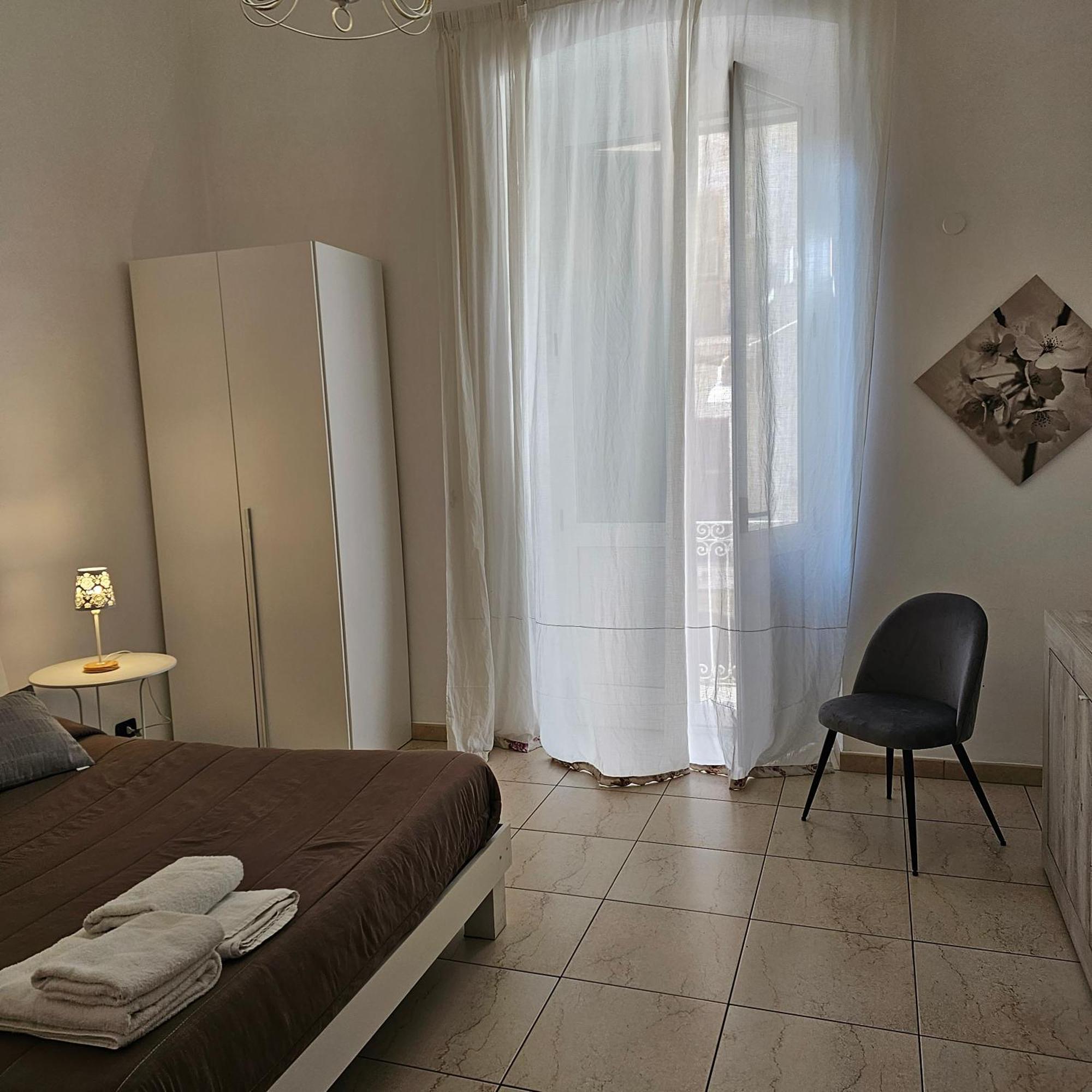 Duca70 "Suite Home" Taranto Kültér fotó